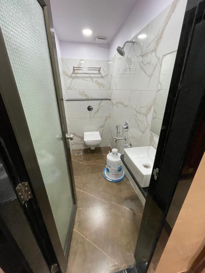 Hotel Vardhan Szilvassza Kültér fotó